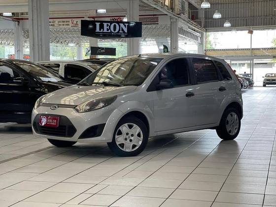 FORD FIESTA 1.0 ROCAM 8V FLEX 4P MANUAL FORD FIESTA 1.0 ROCAM 8V FLEX 4P MANUAL